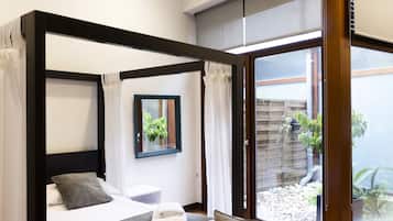 Fer et planche Ă repasser, Wi-Fi gratuit, draps fournis