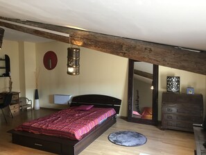 4 chambres, fer et planche Ă repasser, Wi-Fi