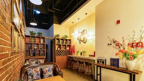 Unclassified image, 2 of 37, button - James Joyce Coffetel (Guangyuan Government Affairs Center Wanda Plaza) (Guangyuan)