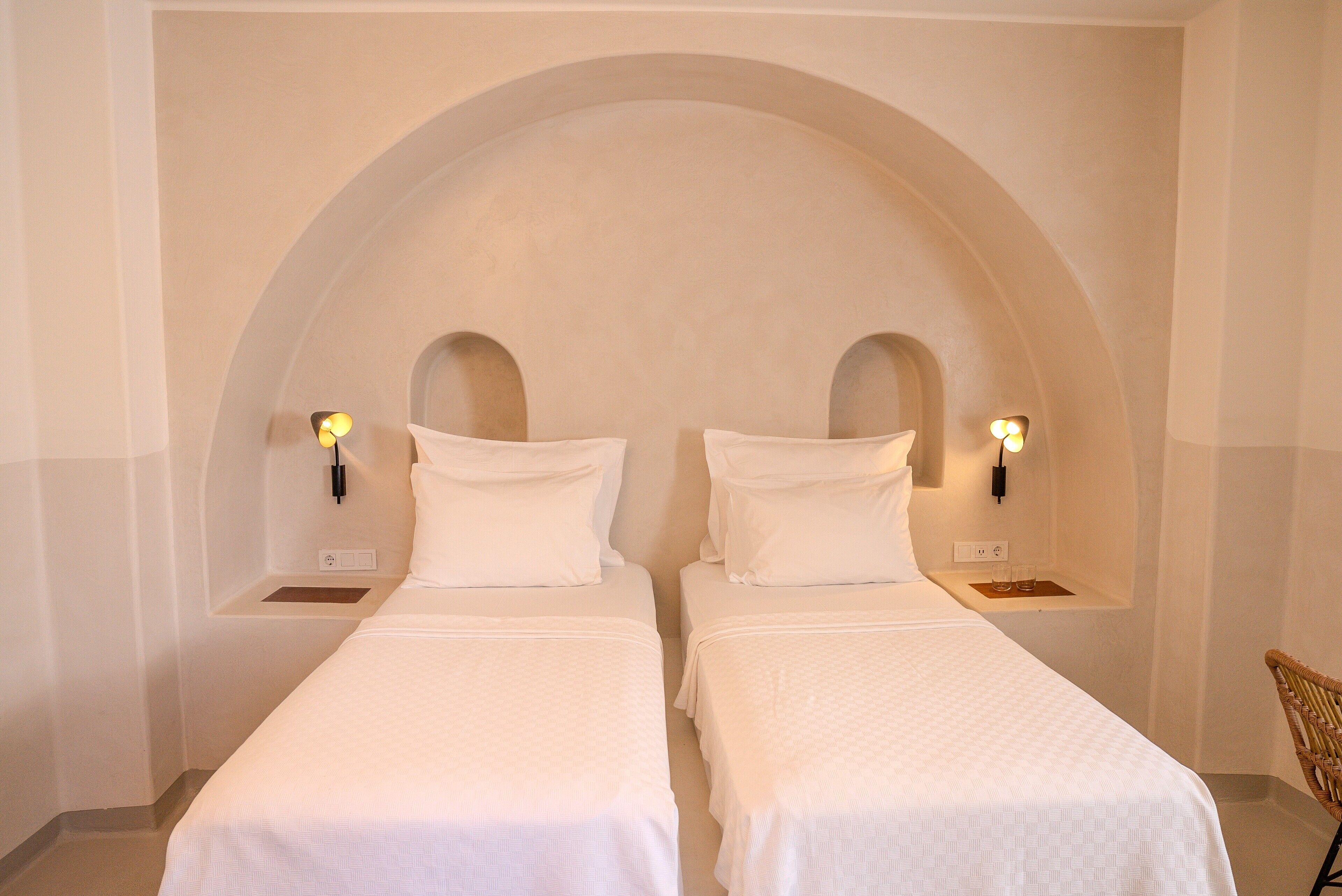 suite, 2 single beds, garden view | premium bedding, pillow-top beds, minibar, in-room safe