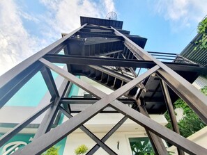 บริเวณภายนอก