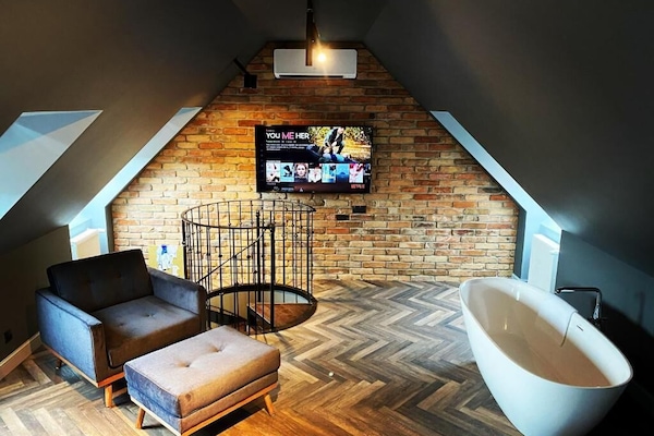 Exclusive Apartment (12)