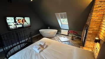 Hochwertige Bettwaren, Daunenbettdecken, BettwÀsche