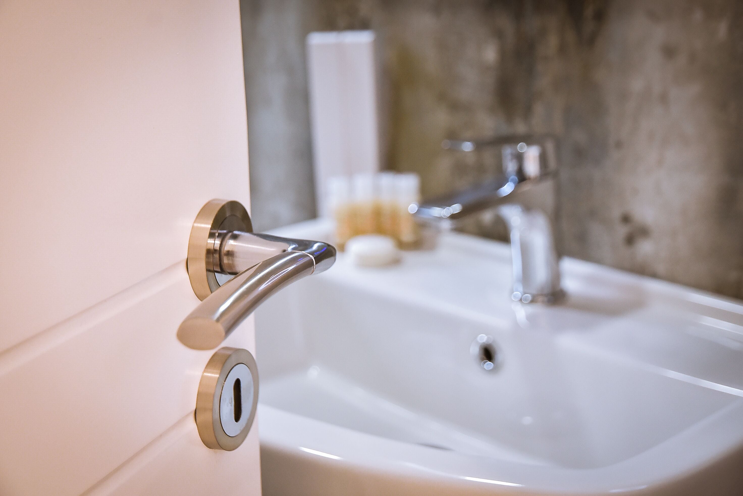 Airport Garden Hotel