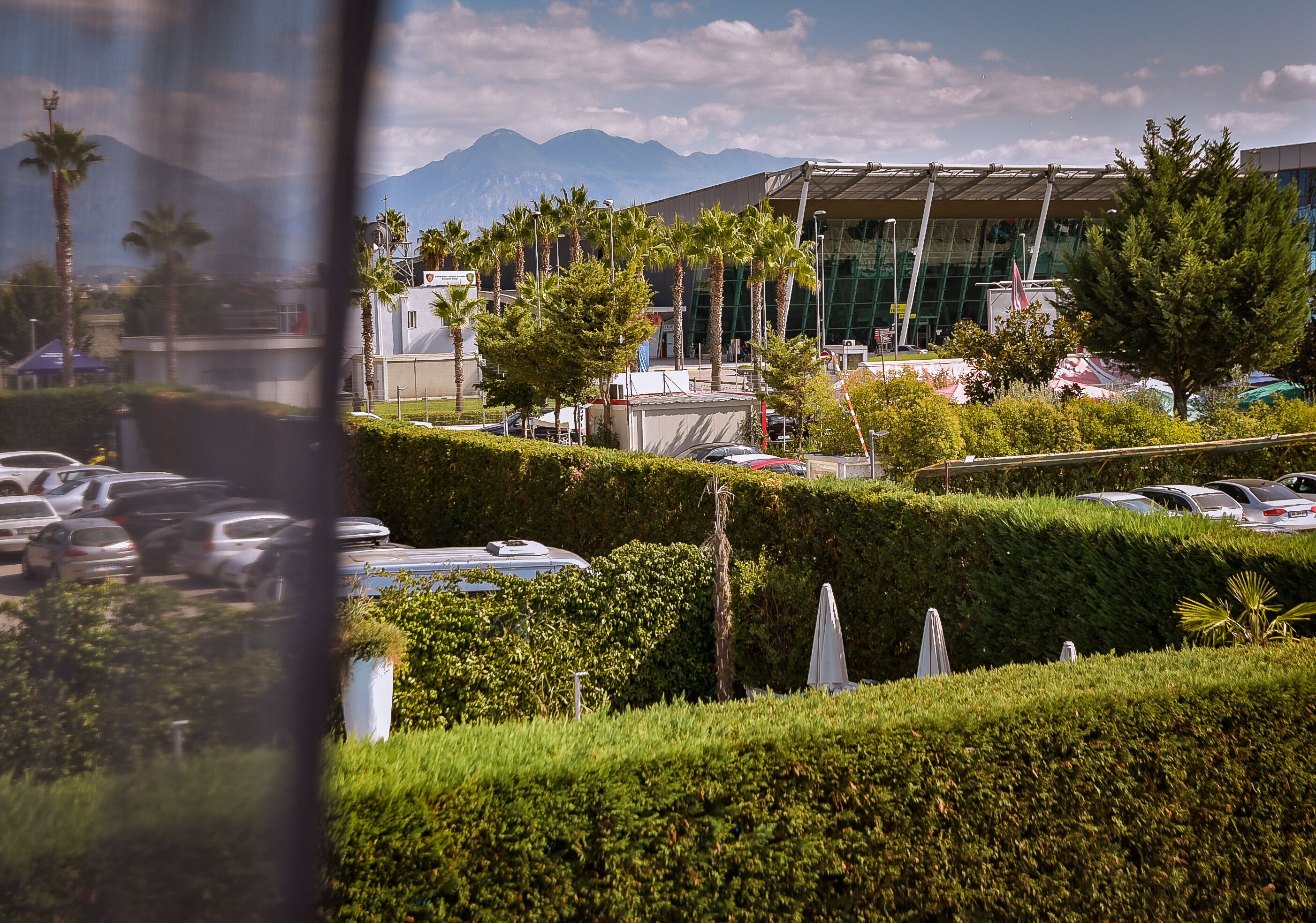 Airport Garden Hotel