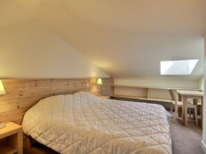 1 quarto
