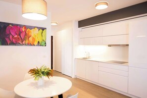 冰箱、炉灶、洗碗机、茶具/咖啡用具