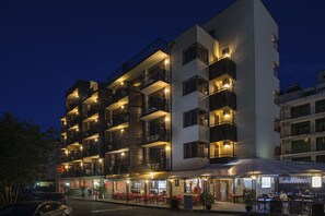 Front of property - Hotel Lira (Sunny Beach)