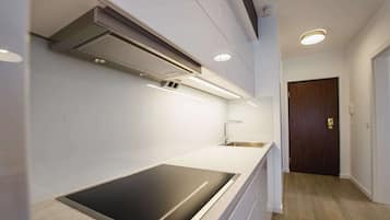 冰箱、炉灶、洗碗机、茶具/咖啡用具