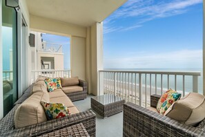 Property grounds - Direct Ocean Front Luxury Unit with Expansive Views (Atlantic Beach)