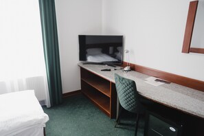 32-Zoll-LCD-Fernseher mit Kabelempfang, Fernseher