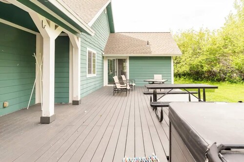 Perfect Family Home in Driggs w/Hot Tub