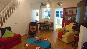 Unclassified image, 4 of 11, button - Conwy View Cottage (Conwy)