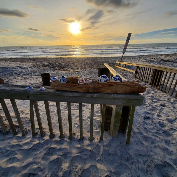 Beach nearby, sun-loungers