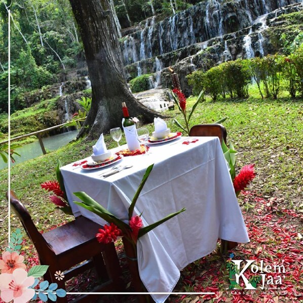 Outdoor dining - Desarollo Ecoturistico Kolem Jaa (Tacotalpa)