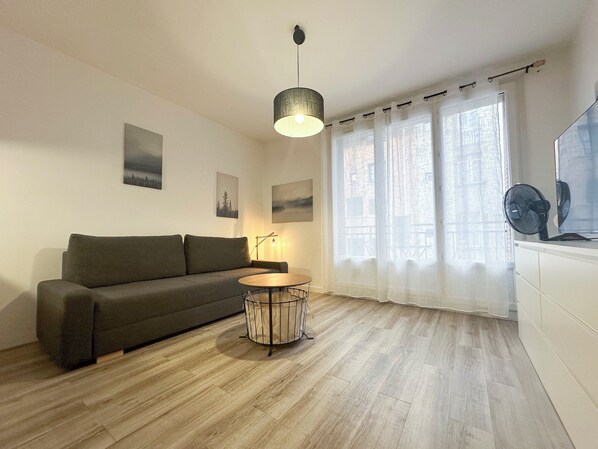 TV - #AR | Le Saint François 🌞 | Hypercentre (Grenoble)