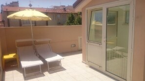 Terrace/patio - I Velieri 2-Villino newly built 30 meters from the sea and the promenade (Viareggio)