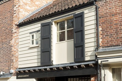 Stylish 2 Bedroom Apartment Close to City Centre