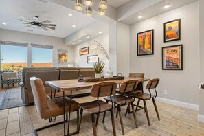 Dining - Views Over Coral Canyon, PING PONG, GAMING SYSTEMS, 2 Community Pools (Washington)