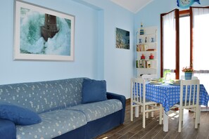 Lägenhet - 1 sovrum | Vardagsrum | Platt-tv