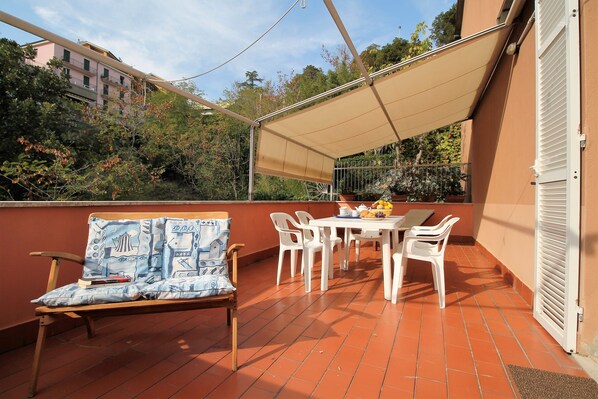 Apartment, 2 Bedrooms | Terrace/patio