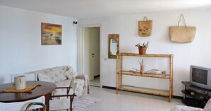 Apartment, 2 Bedrooms | Living area | TV