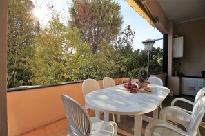 Appartement, 3 chambres | Terrasse/patio