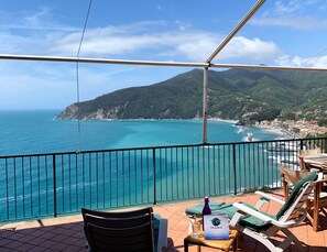 Appartement, 2 chambres | Vue sur l’eau