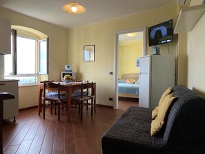 Apartment, 1 Bedroom | Living area | Flat-screen TV - House Blue Sky (Genoa)