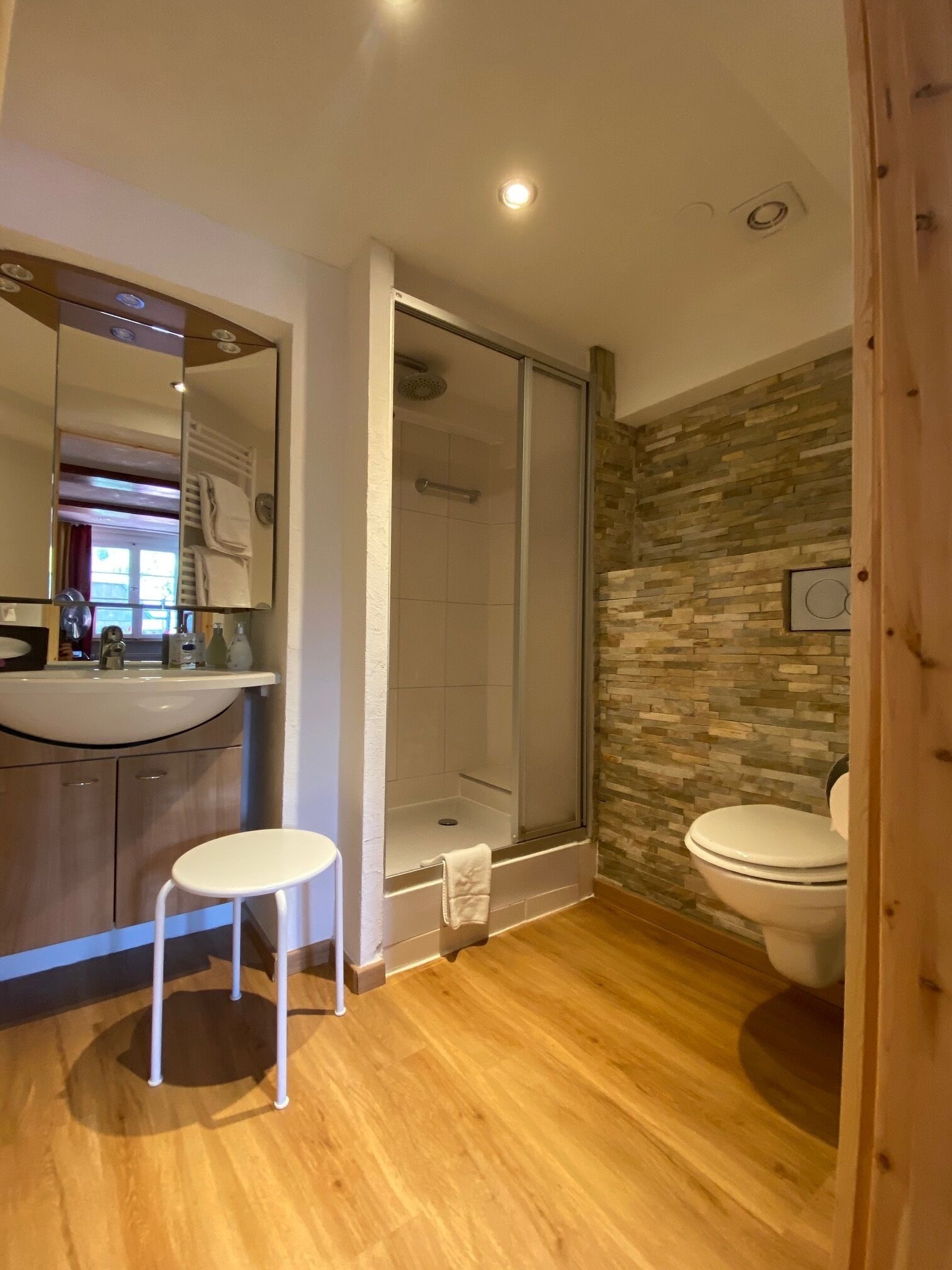 superior double room | bathroom | hair dryer, towels