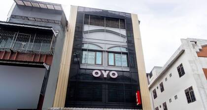 OYO 3159 Festive Inn
