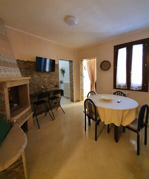 ทีวีจอแบน