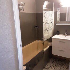 Hair dryer - La Piste - Appartement 28 m² vue montagne (Saint Lary-Soulan)