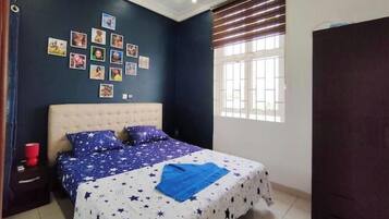 1 chambre, fer et planche Ă  repasser, Wi-Fi, draps fournis