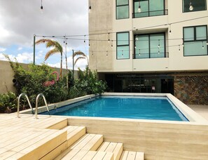 Outdoor pool, pool umbrellas
