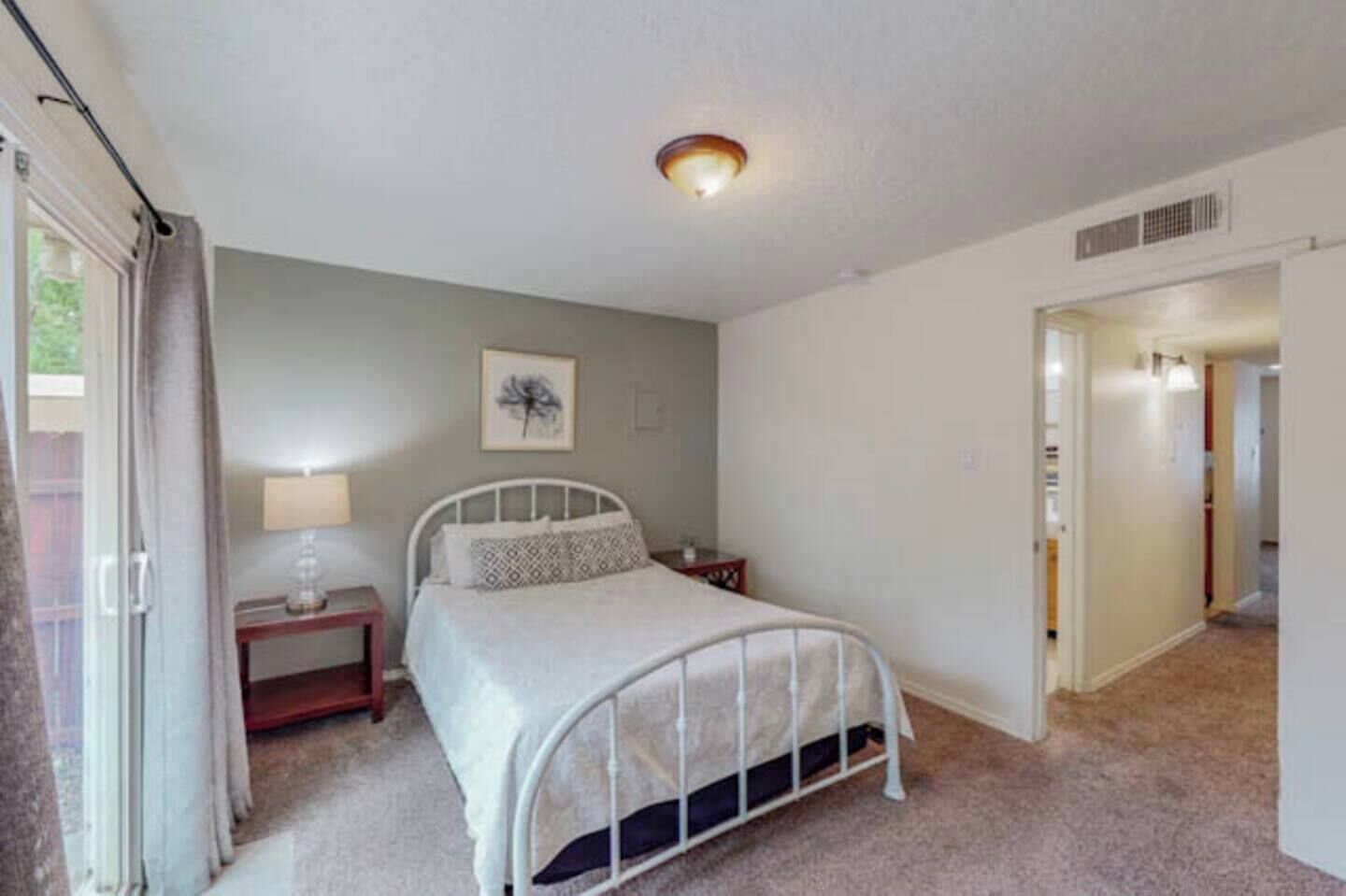 2 chambres, bureau, fer et planche à repasser, Wi-Fi gratuit