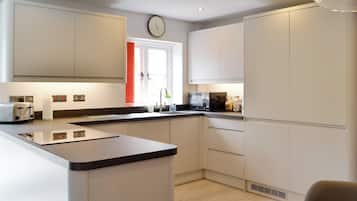 Oven, dishwasher, freezer