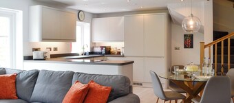 2 bedroom accommodation in Grosmont, near Abergavenny