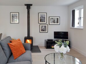Fernseher, Kamin