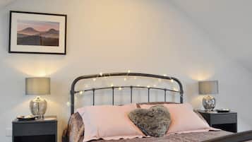 2 bedrooms, free WiFi, bed sheets