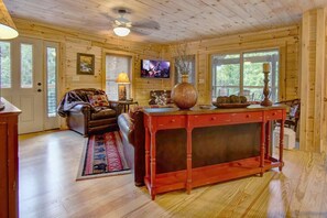 Interior - CABiN of FUN w/ Indoor Pool, Hot Tub and Firepit (Pigeon Forge)