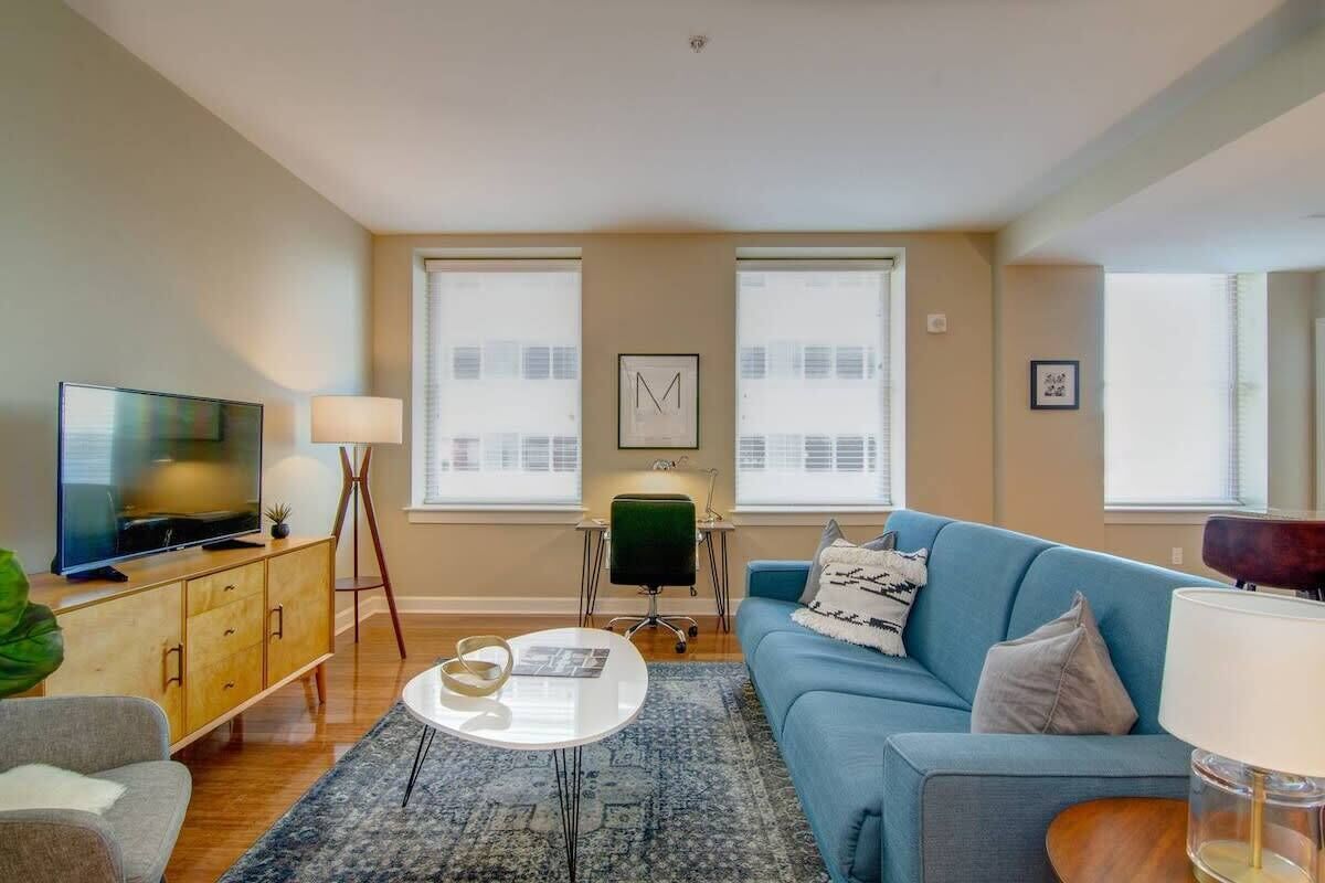 Visit Memphis From A Spacious 1-Bedroom Loft!