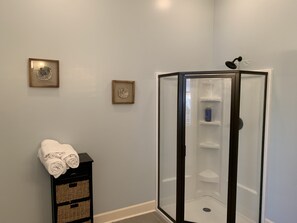 Bathroom - Great Waters at Reynolds Plantation (Eatonton)