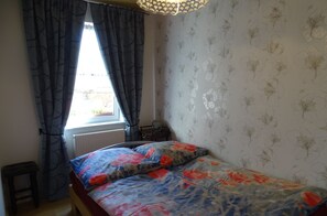 1 Schlafzimmer, Reisekinderbett, WLAN