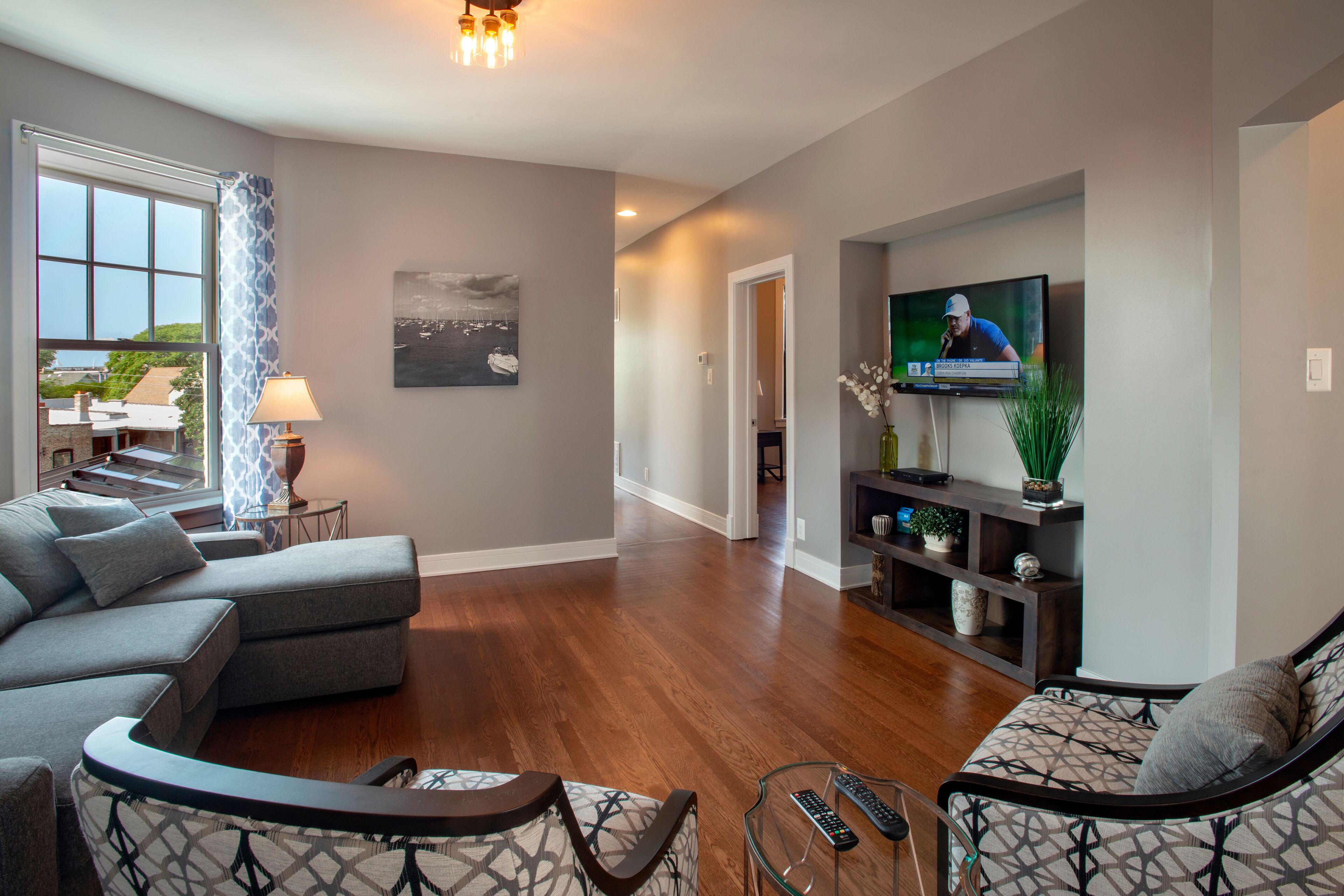 Smart TV, foosball, stereo