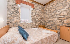 3 chambres, lit parapluie, Wi-Fi gratuit, draps fournis