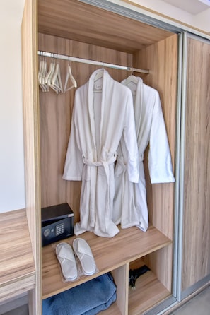 Suite monolocale Junior | 1 camera, ferro/asse da stiro, lenzuola