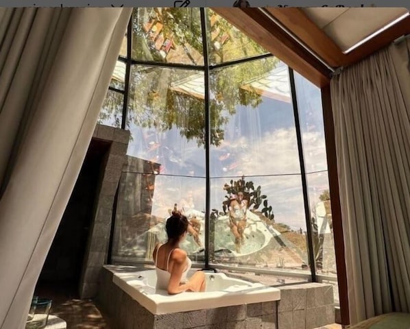 Panorama kamer, 1 kingsize bed, uitzicht op bergen | Lakens van Egyptisch katoen, luxe beddengoed, donsdekens