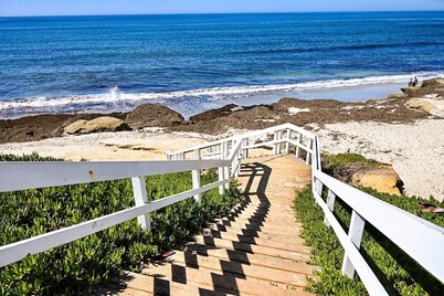 || La Jolla Beach House || Great Location || Newly Remodeled 