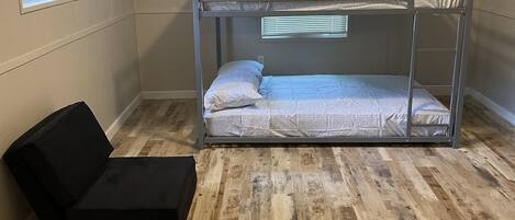 1 bedroom